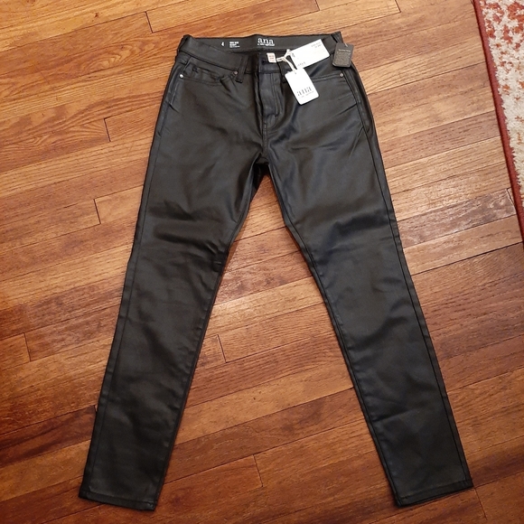 a.n.a high rise black jeans - Picture 3 of 11